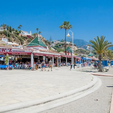 Alamar Burriana Playa Canovas * Nerja